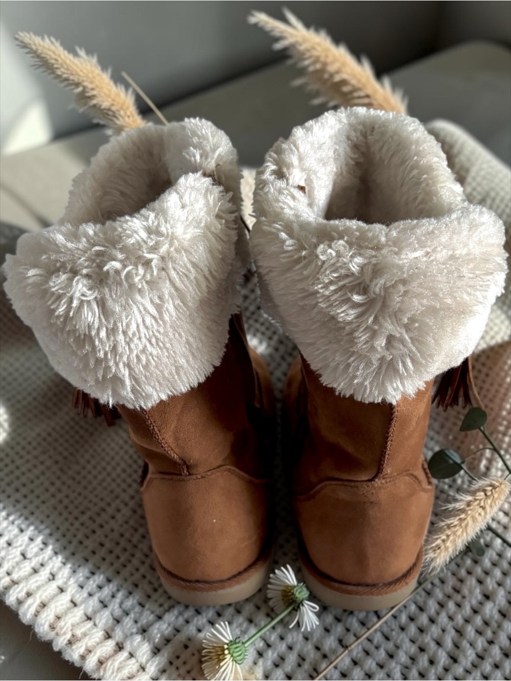 Magellan Girls Boots Faux‑Suede Winter Faux‑Fur Cuff Tassel Size 3 VGUC ❄️ - Picture 6 of 12